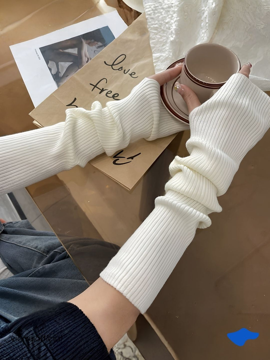 WOMAN - Leg Warmer Or Hand Warmer