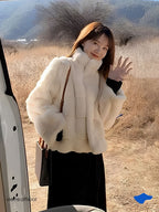 WOMAN - Lyode Fur Coat