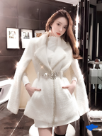WOMAN - Queens Coat